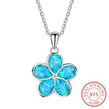 Load image into Gallery viewer, Red Clover 925 blue fire opal pendant
